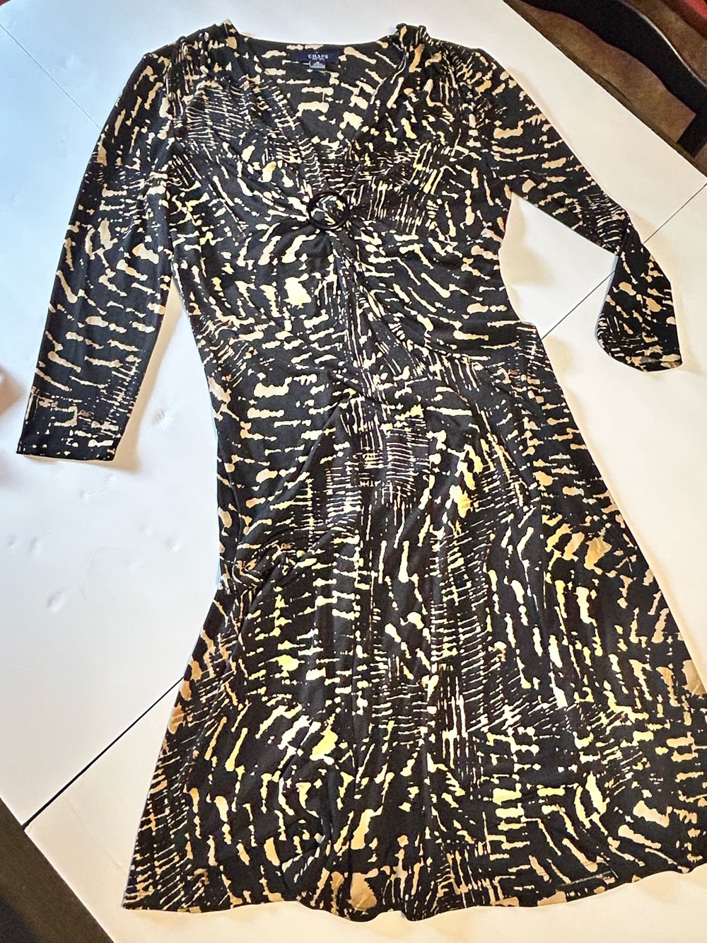 Chaps Black and Tan Abstract Twist-Front Long Sleeve Dress
